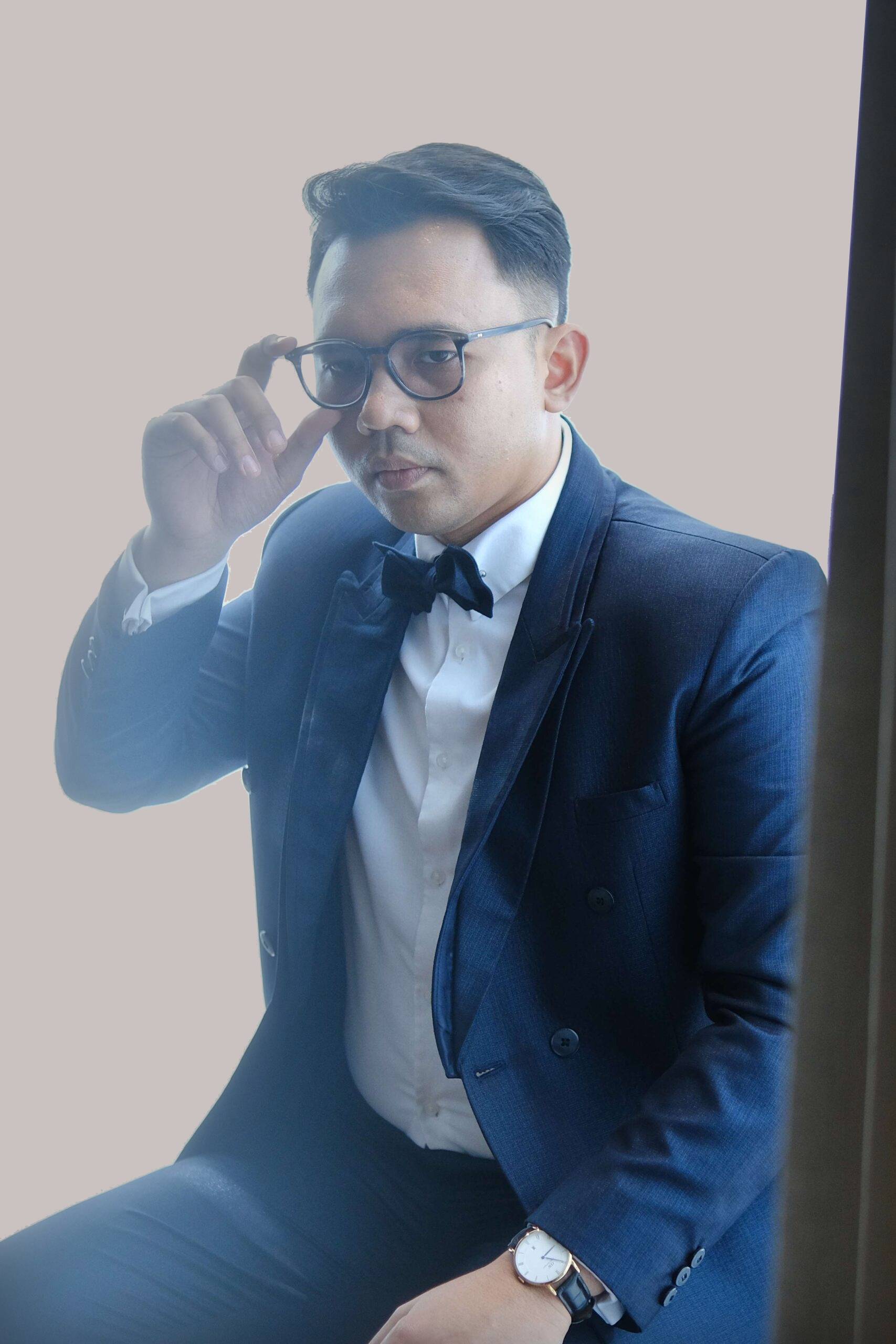 jasa-pengacara-surabaya-terbaik-kantor-advokat-terdekat-yuvens-and-co-alfred-pratama-dachi-scaled-grey jasa-pengacara-surabaya-terbaik-kantor-advokat-terdekat-yuvens-and-co-alfred-pratama-dachi-scaled-grey